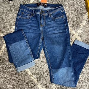 GENTLY USED| Skinny jeans